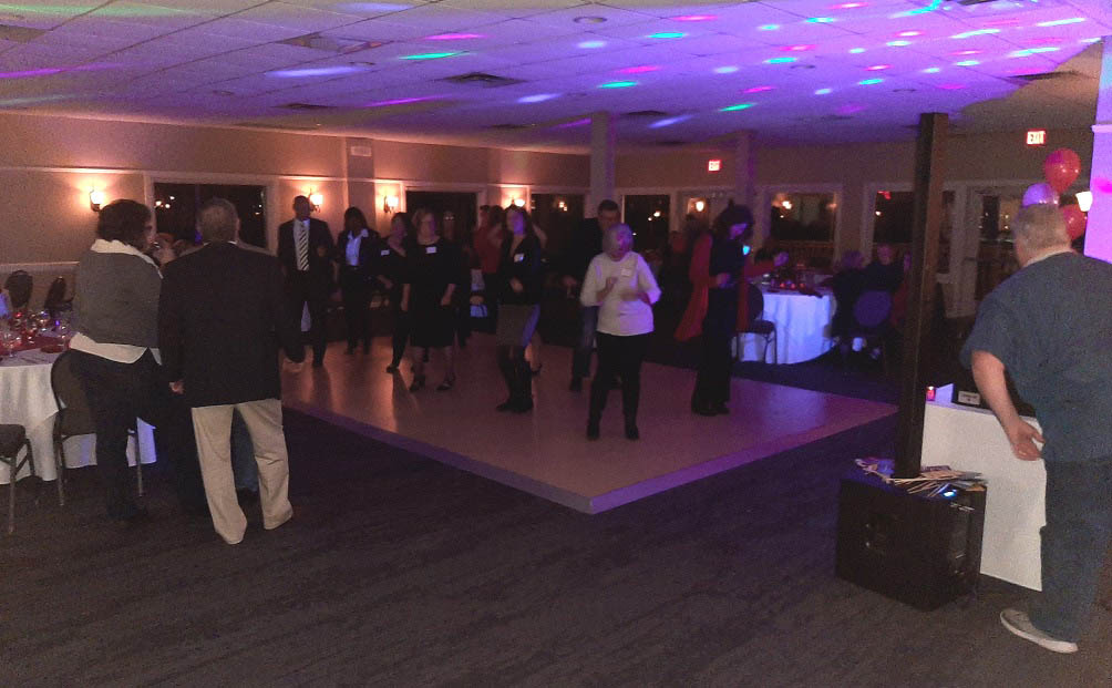 WHS79 40TH YEAR REUNION - DANCING 1